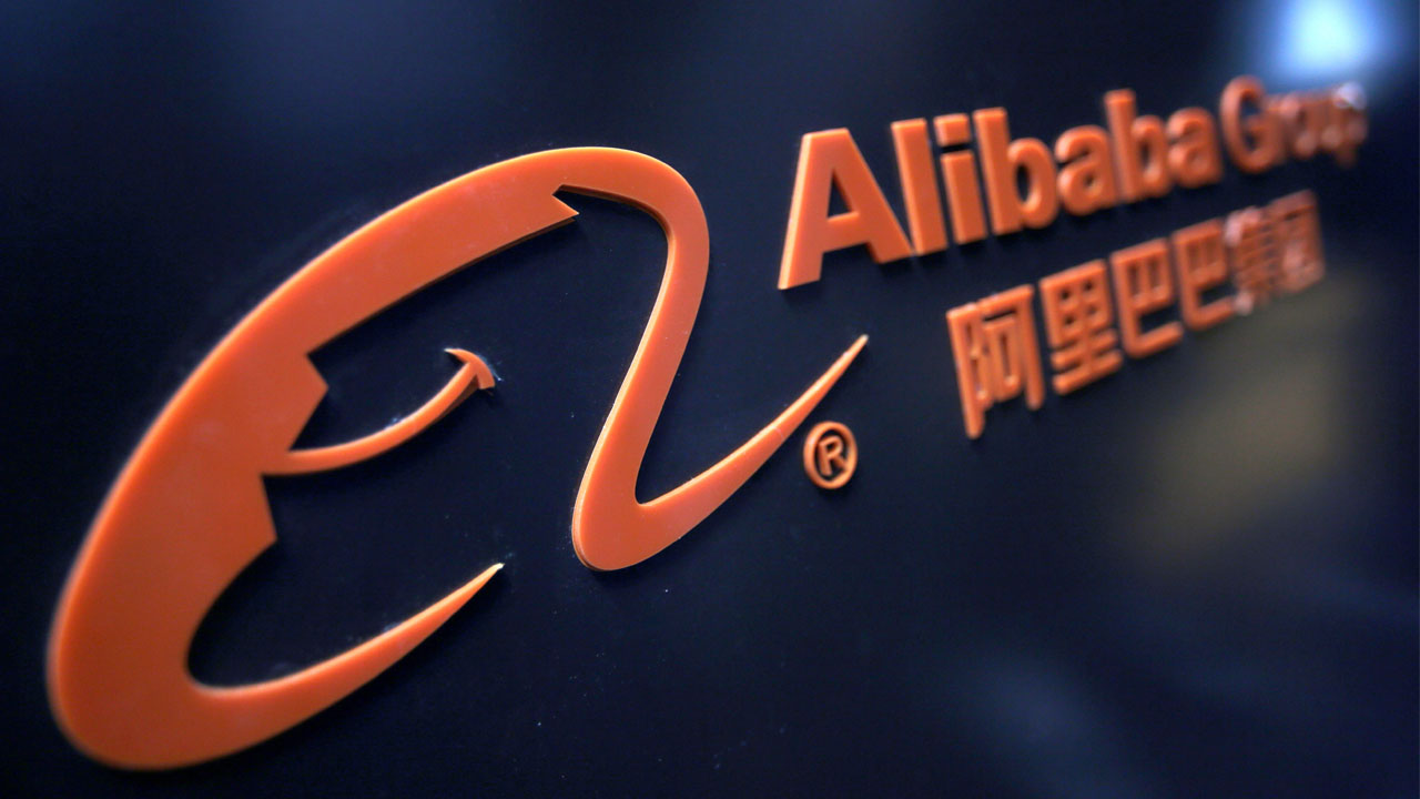 Alibaba roste díky investicím do AI a návratu důvěry investorů
