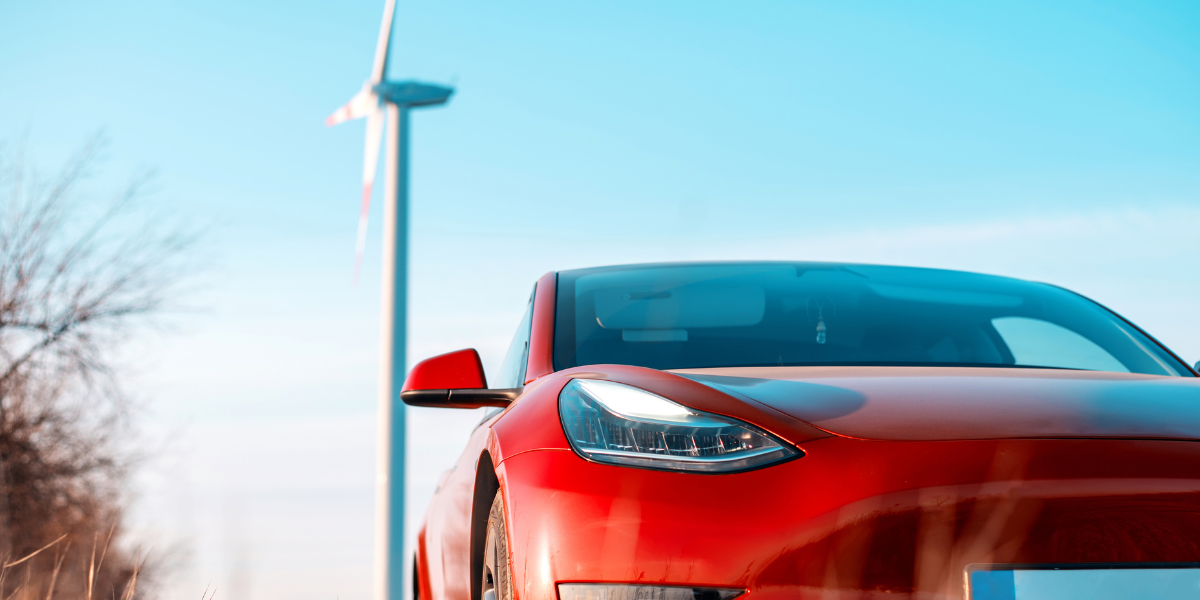 Kam v současnosti směřují akcie společnosti Tesla?